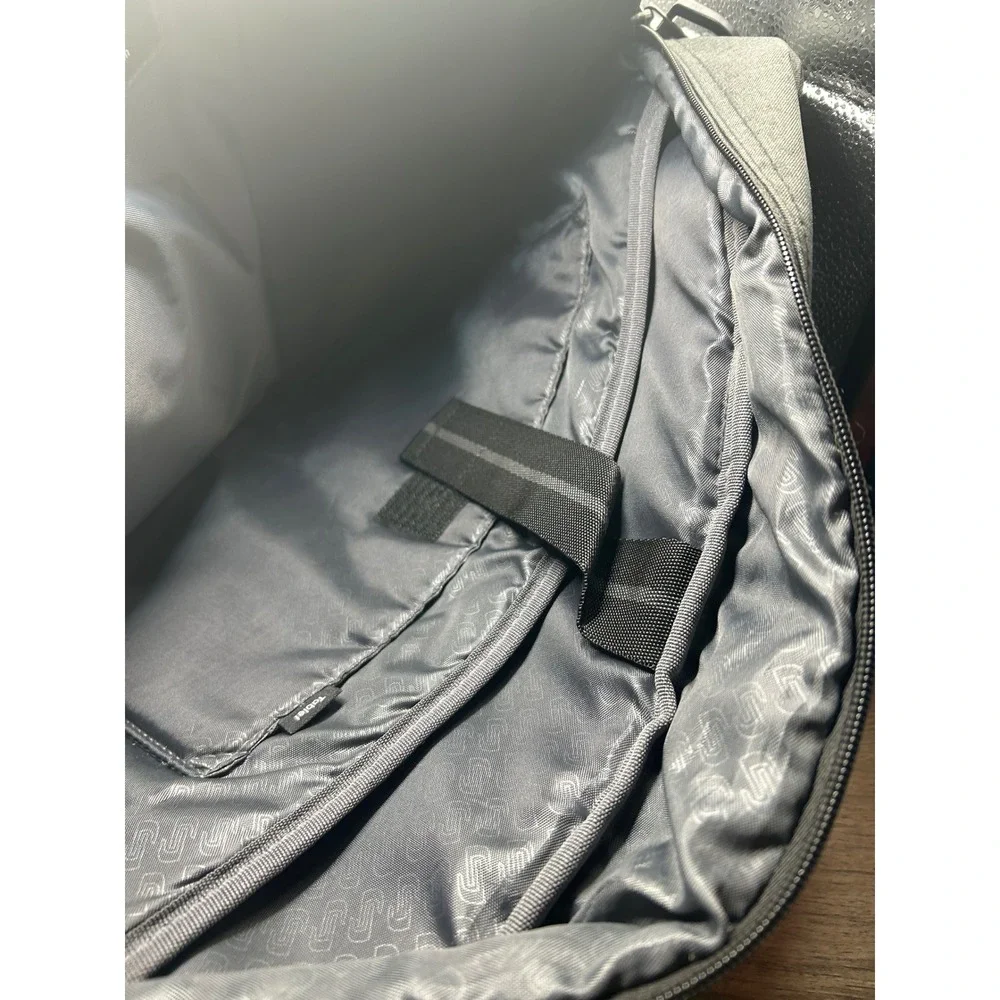 Solo New York Laptop Messenger Bag Gray Crossbody Briefcase Tablet Sleeve Pocket